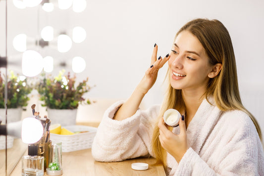 5 Daily Habits for Naturally Glowing Skin